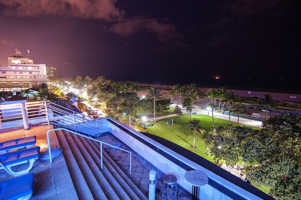 Suites At Congress Ocean Drive Miami Beach Exterior photo