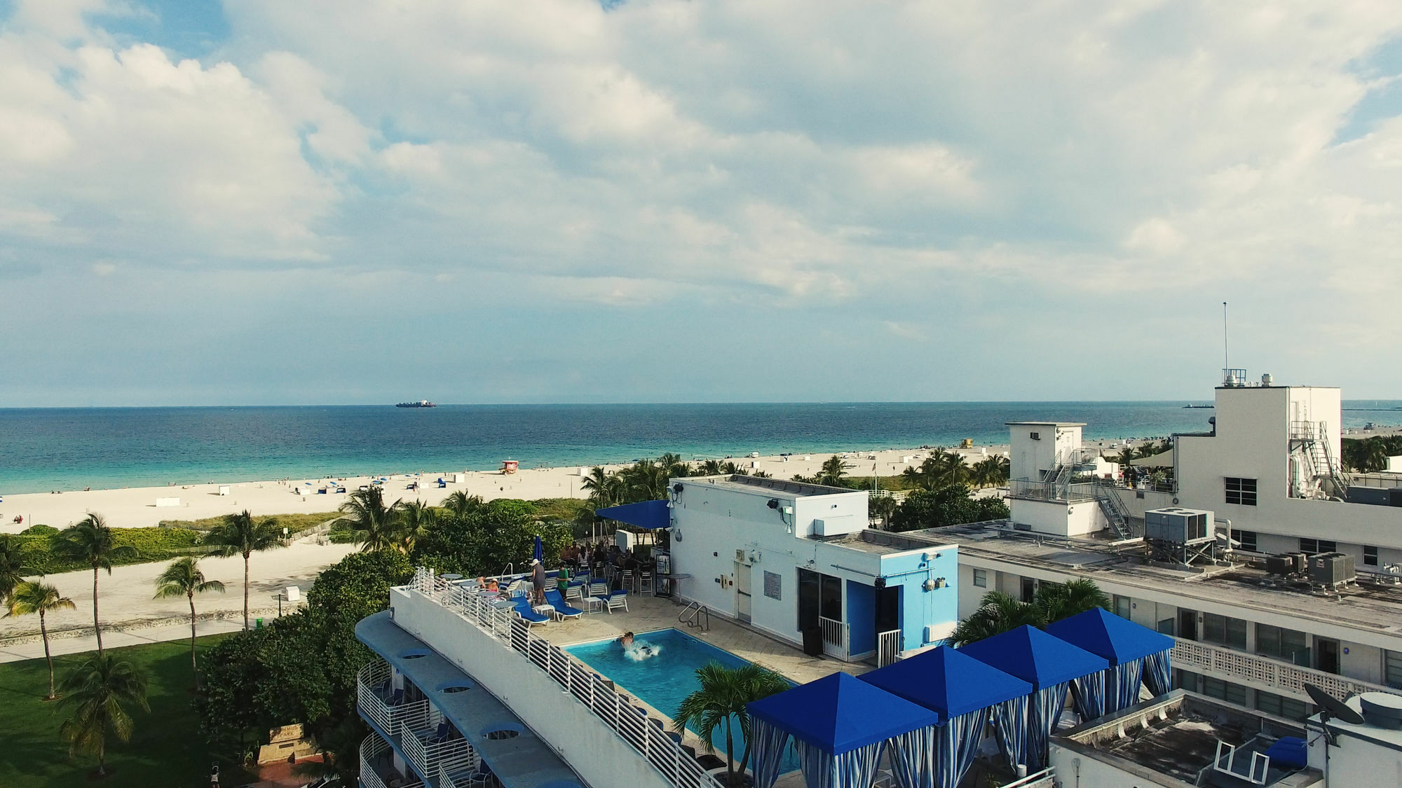 Suites At Congress Ocean Drive Miami Beach Exterior photo